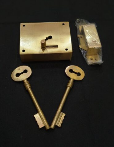 Best Dindigul Brass Door Lock 6 Levers Triple Turn