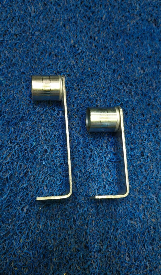 R.S Fancy Stainless Steel L Bracket 19mm 