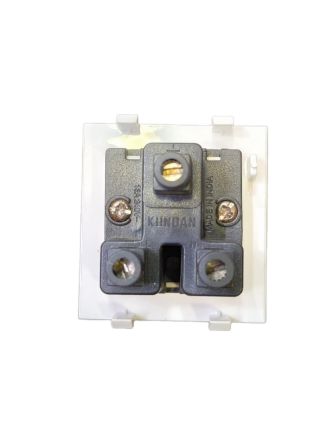 KUNDAN 6A/13A INTERNATIONAL SOCKET K-SQUARE Color : White, Grey