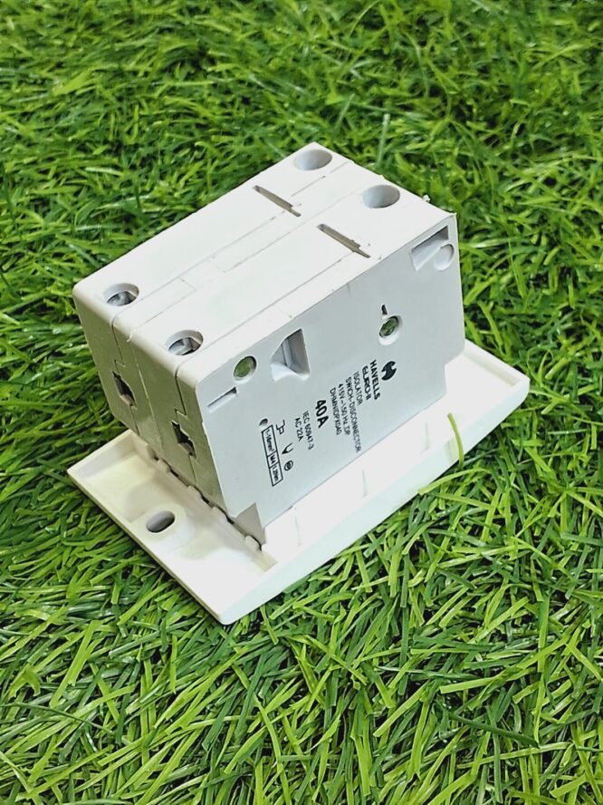 40a dp isolator